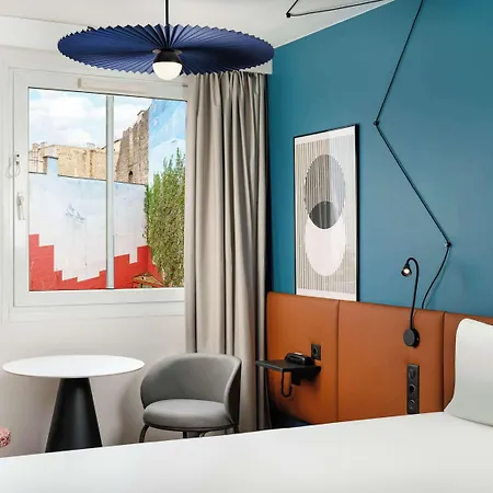 Ibis Centrum Hotell 3*