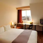 Ibis Centrum Hotel 3*
