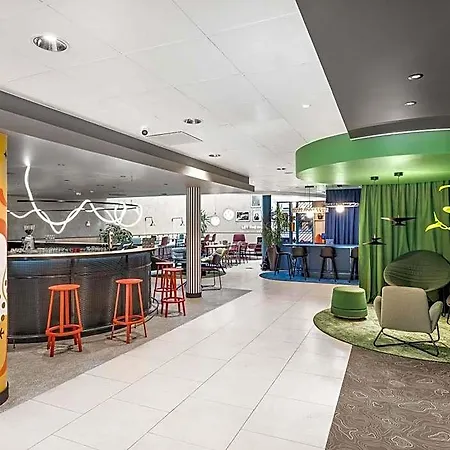 Ibis Centrum Hotel 3*