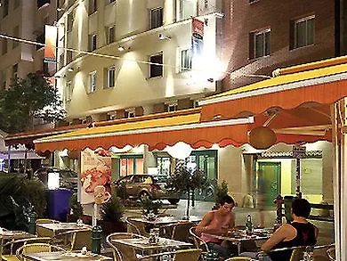 Ibis Centrum Otel 3*