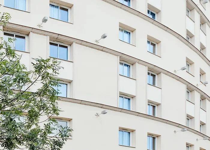 Ibis Centrum Отель