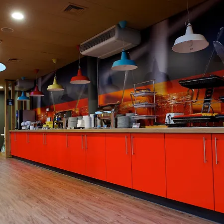Ibis Centrum Отель