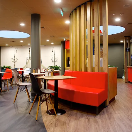 Отель Ibis Centrum 3*