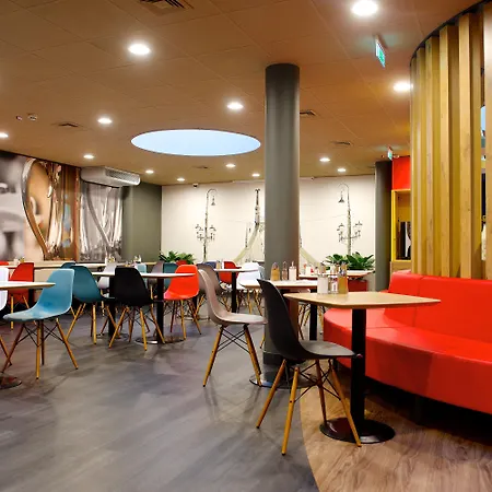 Отель Ibis Centrum 3*