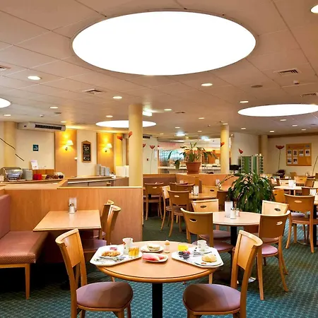 Ibis Centrum Отель 3*