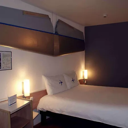 Ibis Centrum Отель 3*