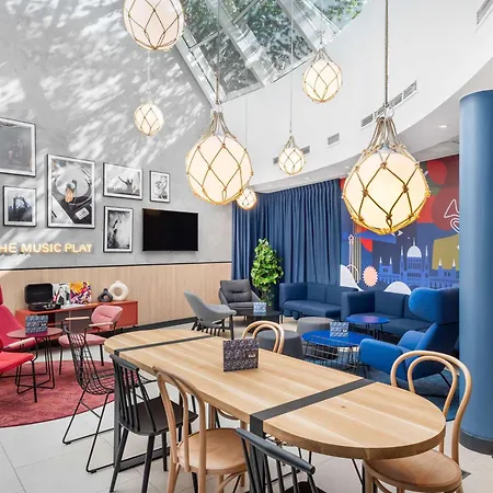 Ibis Centrum Отель