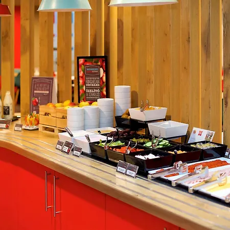 Ibis Centrum Отель 3*