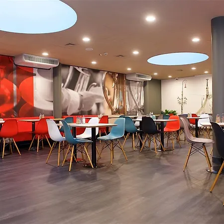 Ibis Centrum Отель